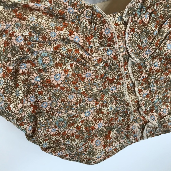 Y2K Ditzy Floral Sweetheart Ruched Top - Picture 8 of 10